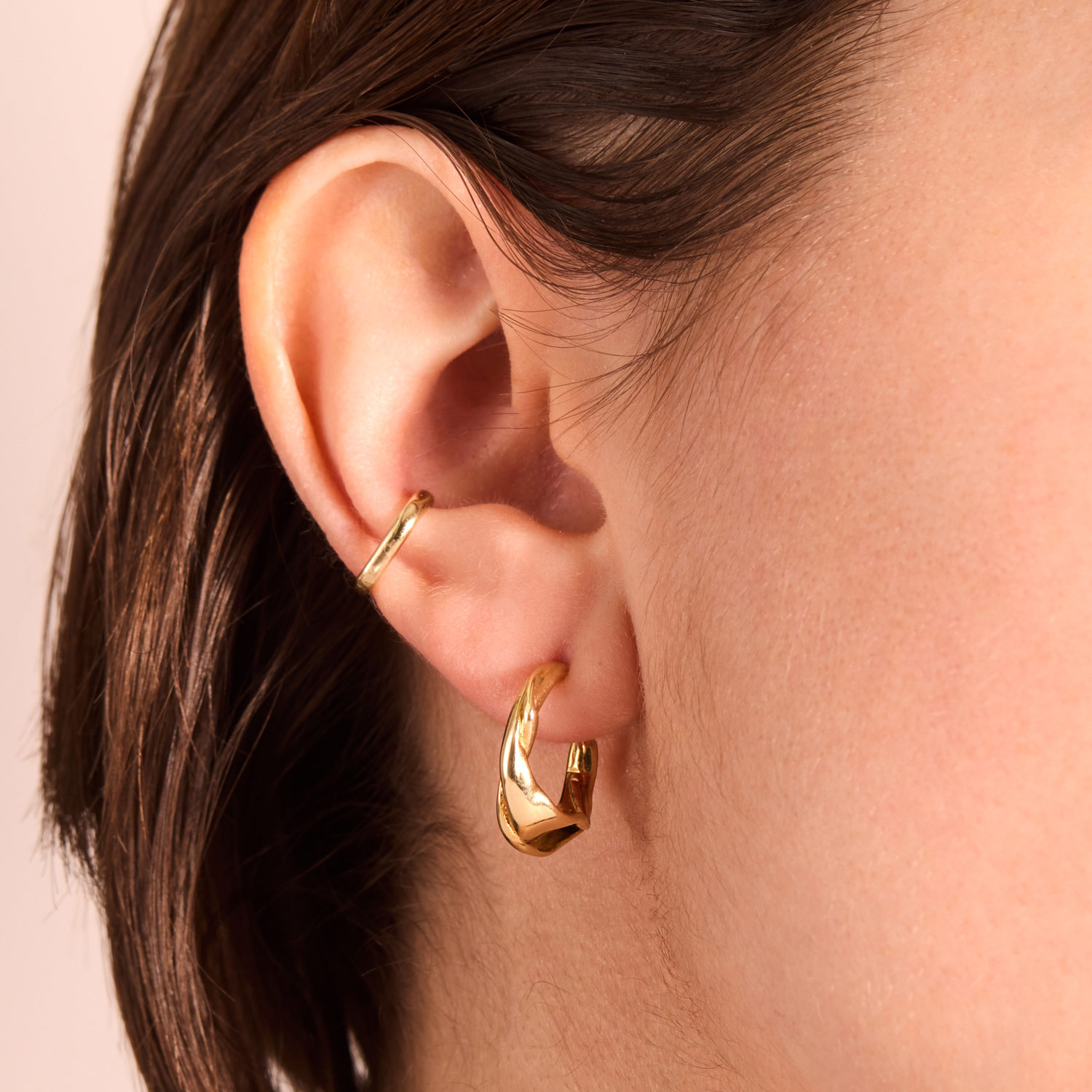 Alternative view of Twist Hoops (pair)