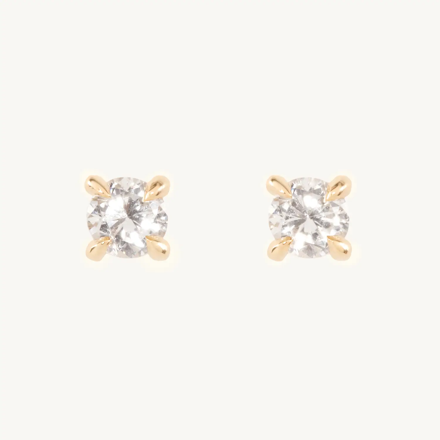 Alternative view of Flat Back Angel Hair Diamond Stud (single)