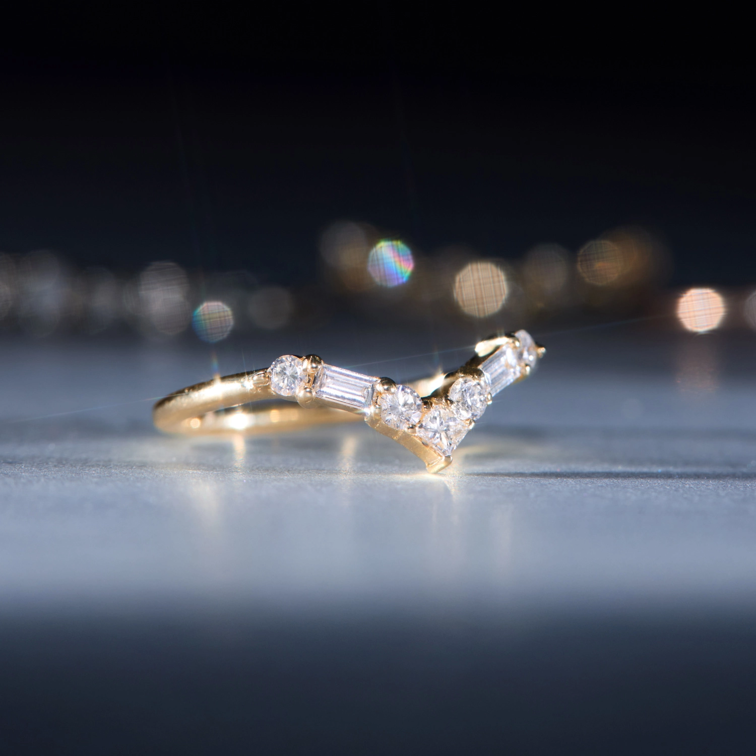Catavina Diamond Curved Arch Band - Image 4
