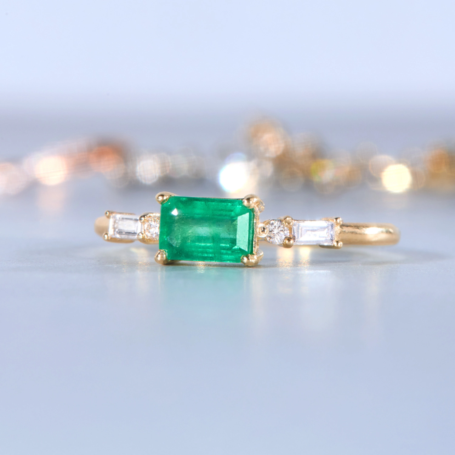Etude Emerald and Diamond Ring - Image 4