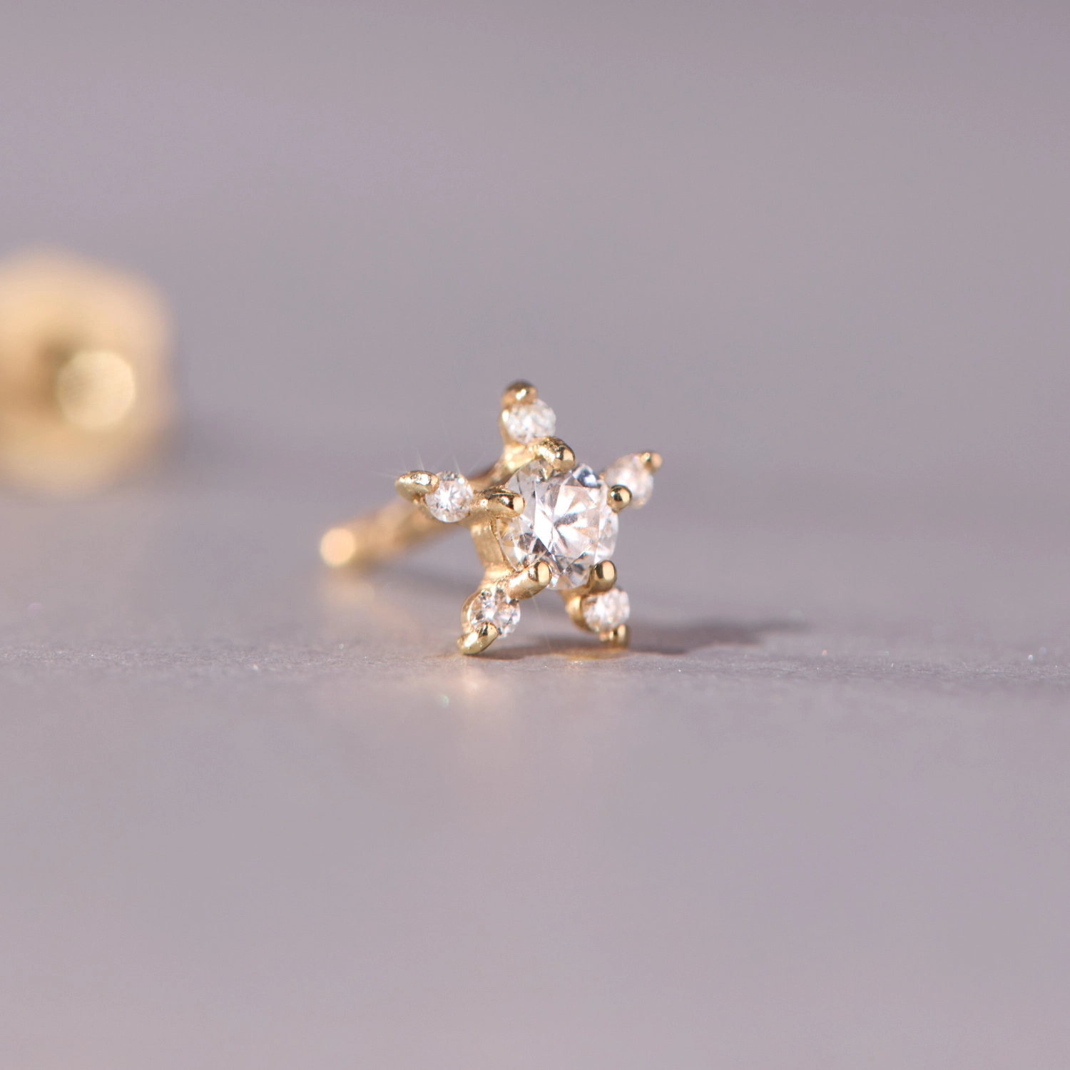 Diamond Flowering Stud (single) - Image 4
