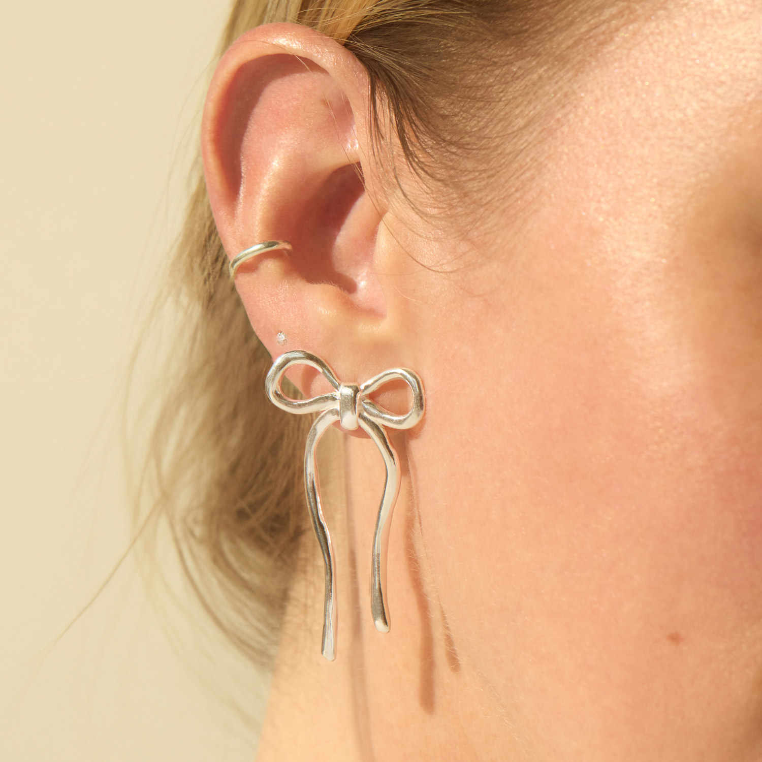 Dorothy Bow Earrings (pair) - Image 3