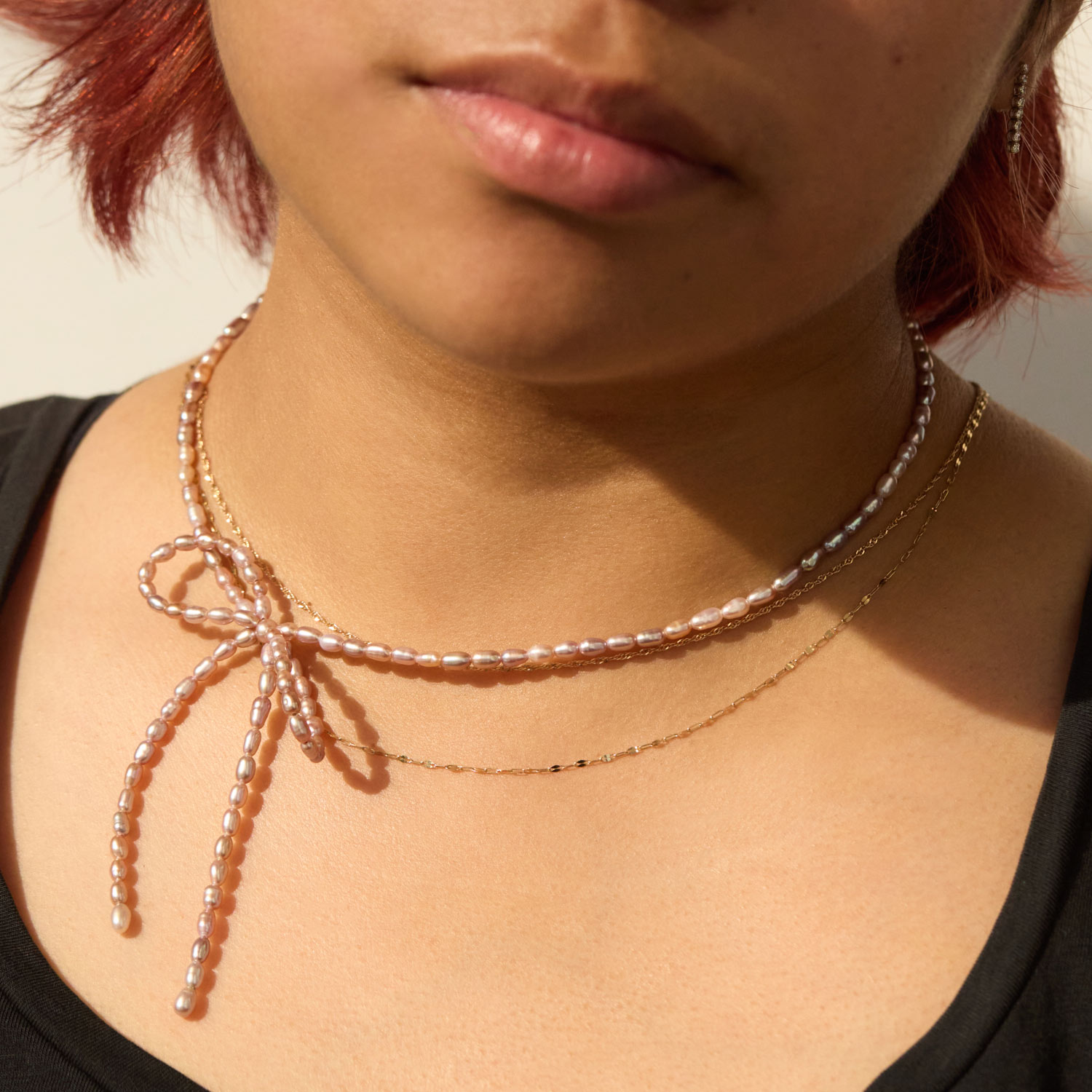 Margot Bow Mauve Pearl Necklace - Image 4