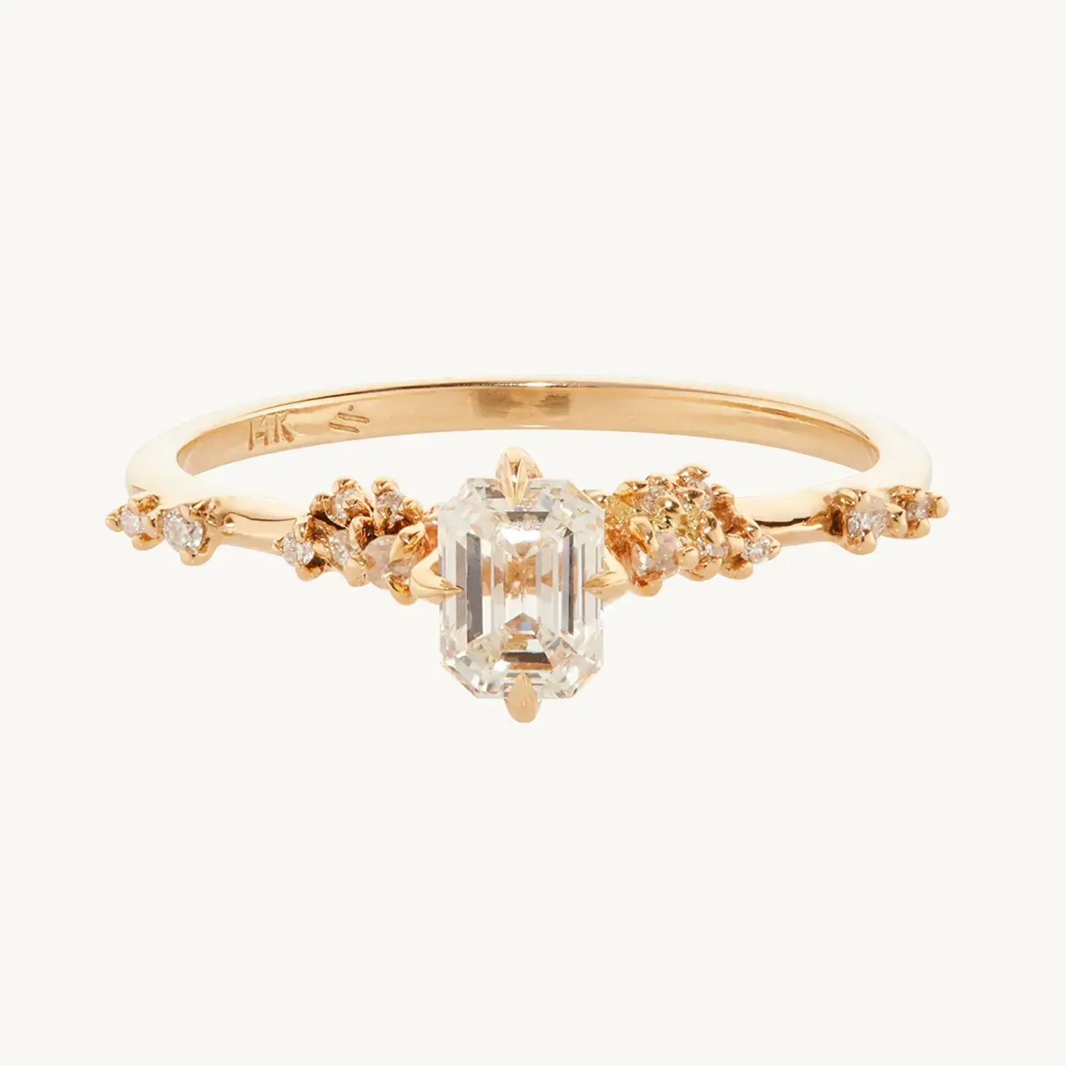 Daphne Solitaire Diamond Ring