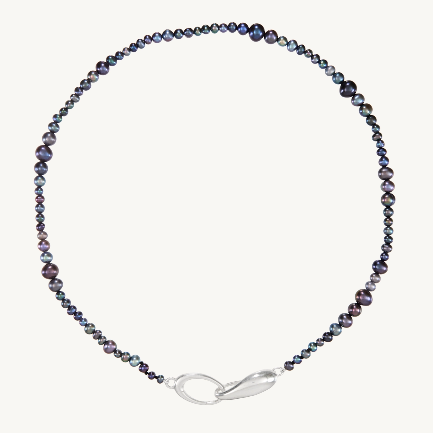 Peacock Pearl Choker - Image 8