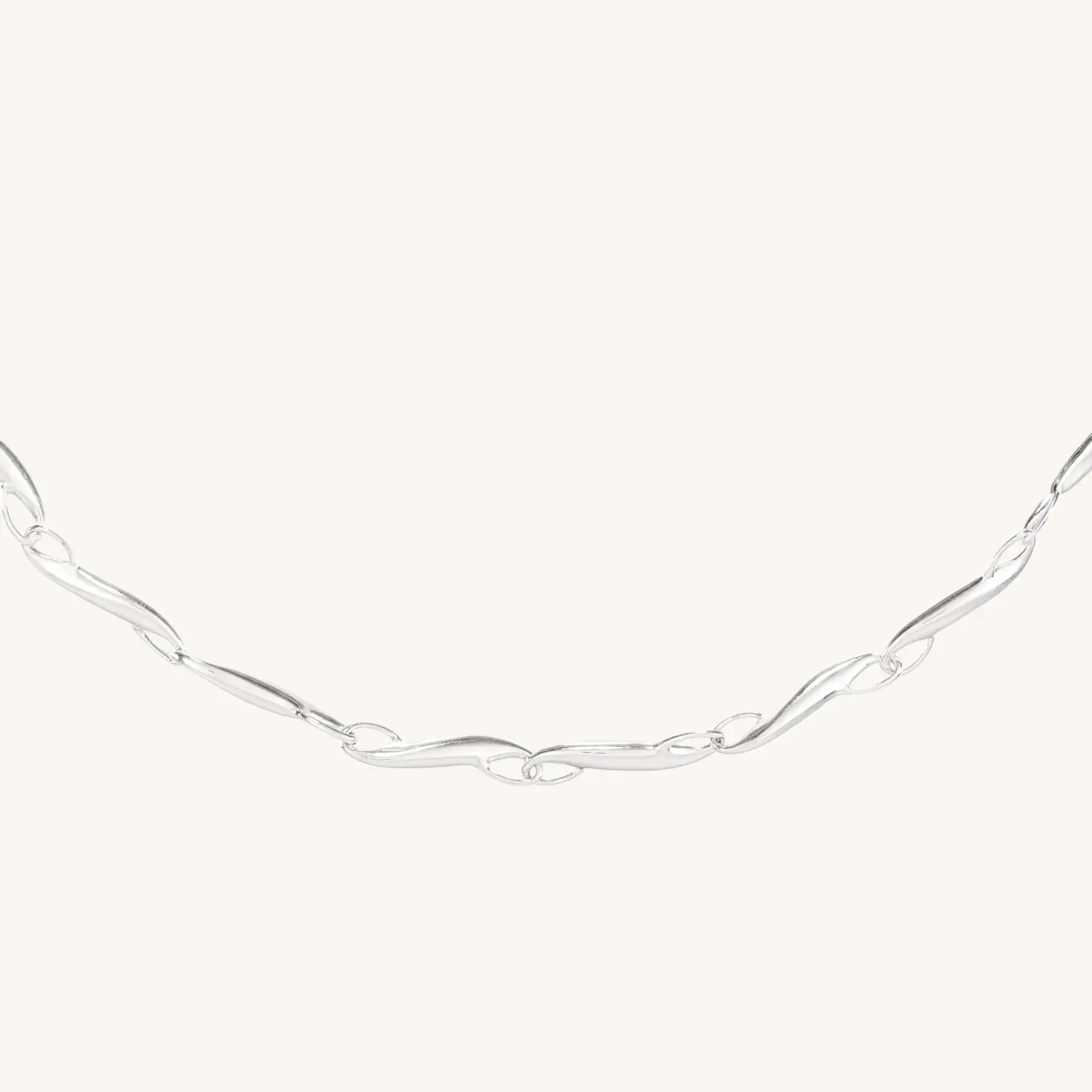Alternative view of Salita Chain