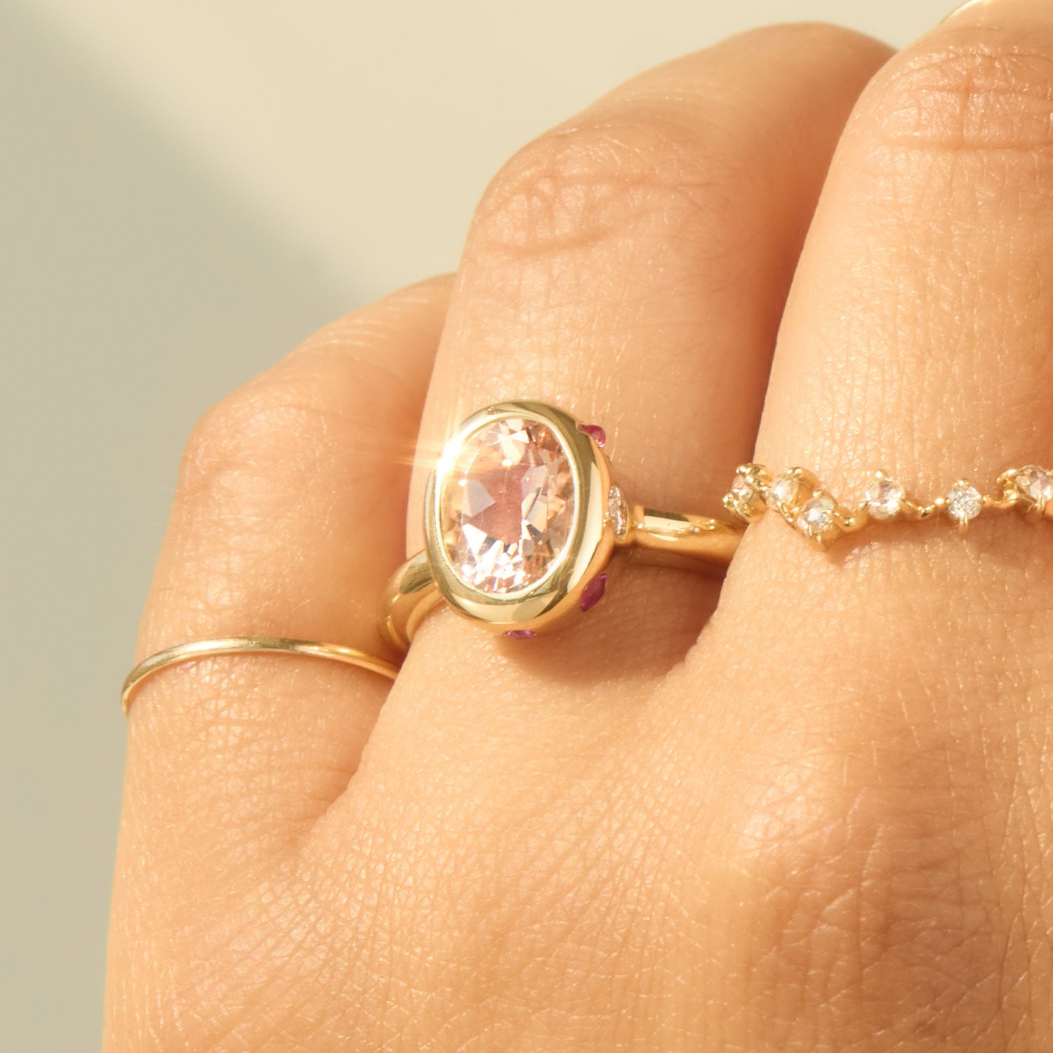Cupid's Kiss Ring - Image 6