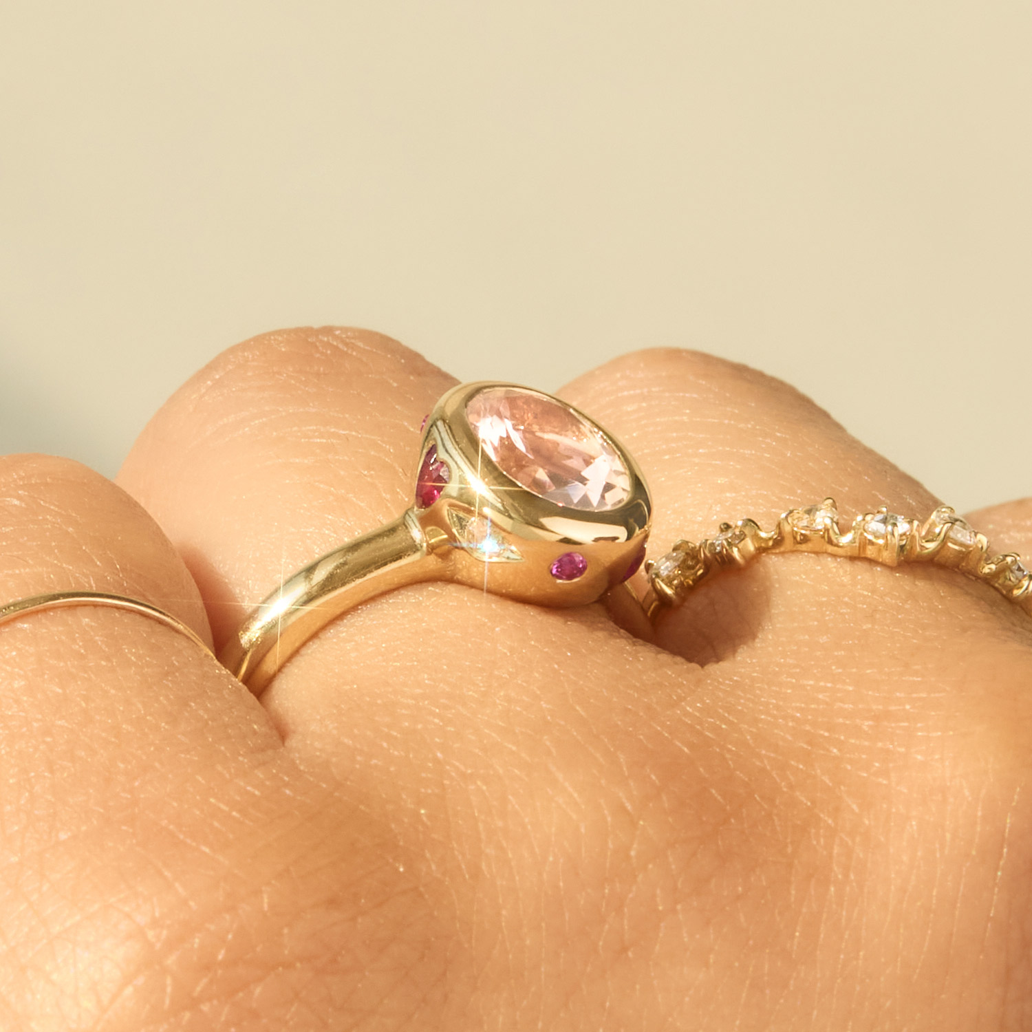 Cupid's Kiss Ring - Image 7
