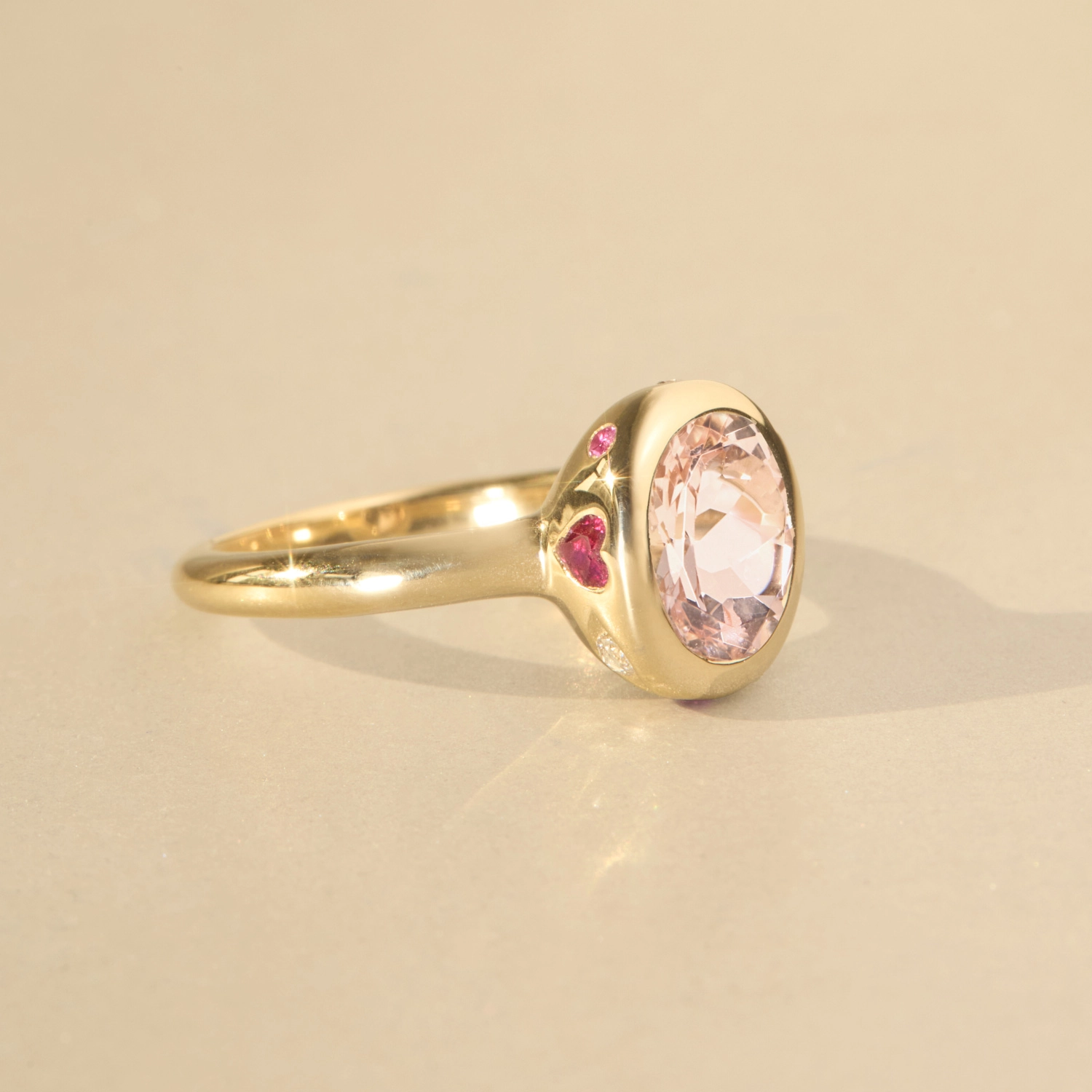 Cupid's Kiss Ring - Image 8