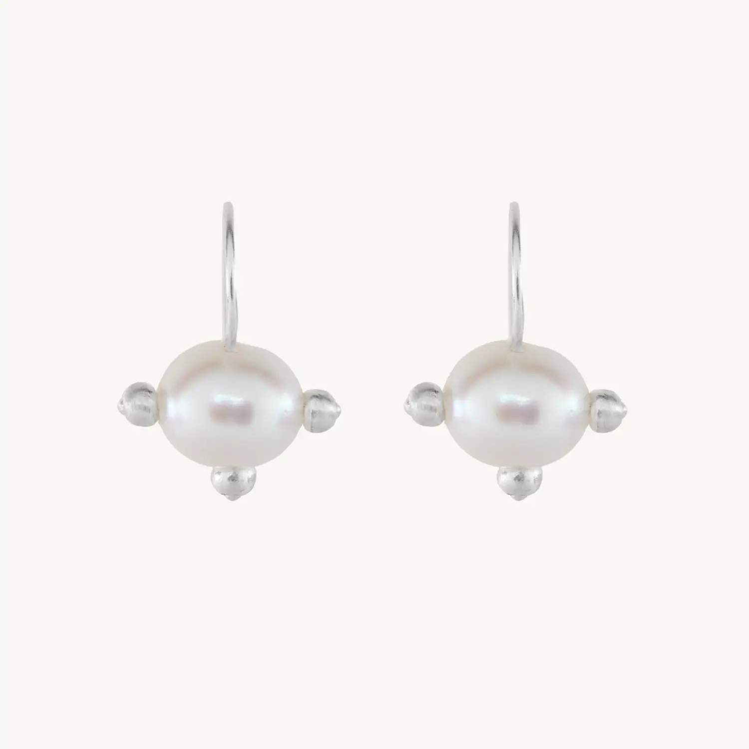 Pearl Pin Cushion Earring (single)