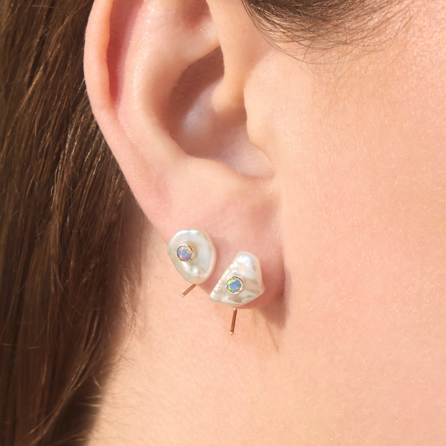 Oblong Pearl Earring (single) - Image 3