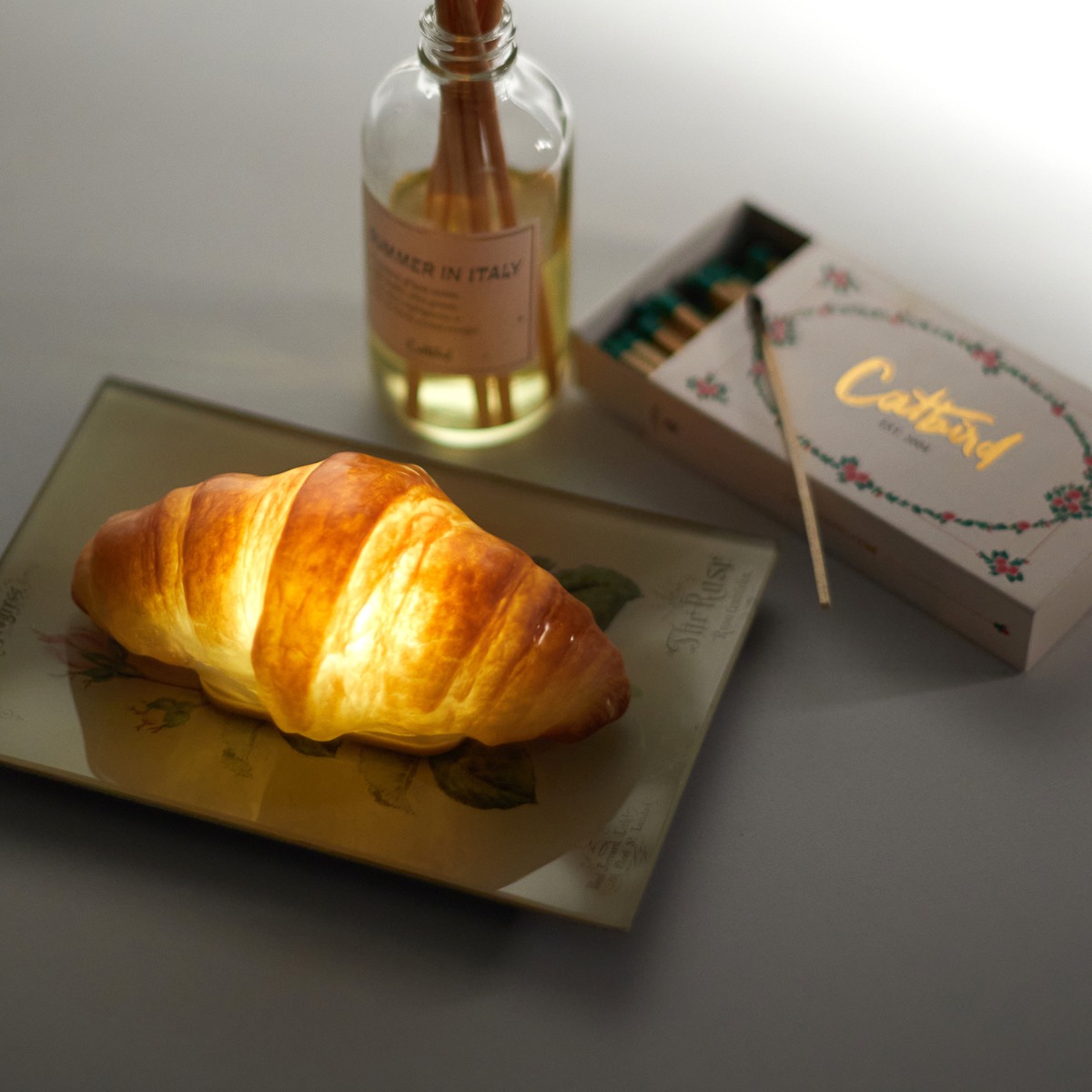 Croissant Lamp - Image 6