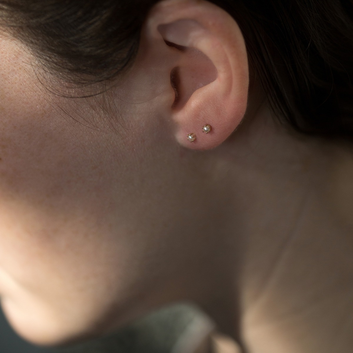 The Tiniest Stud, Pearl (single) - Image 4