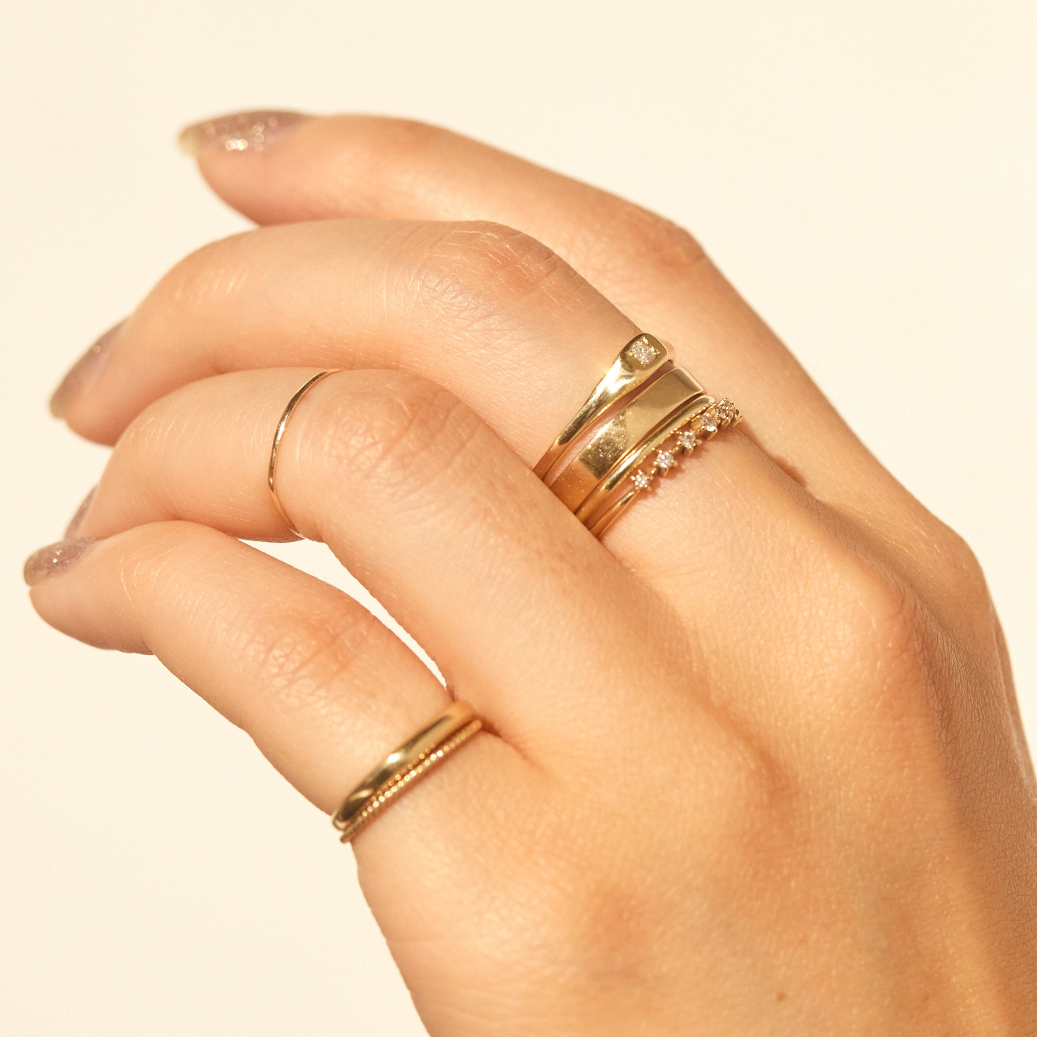 Little Signet Ring with Diamond - Image 5