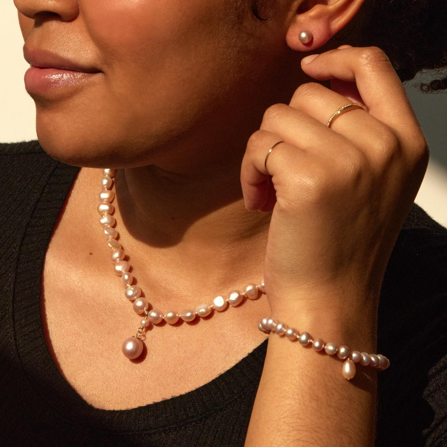 Blush Pearl Stud (single) - Image 4