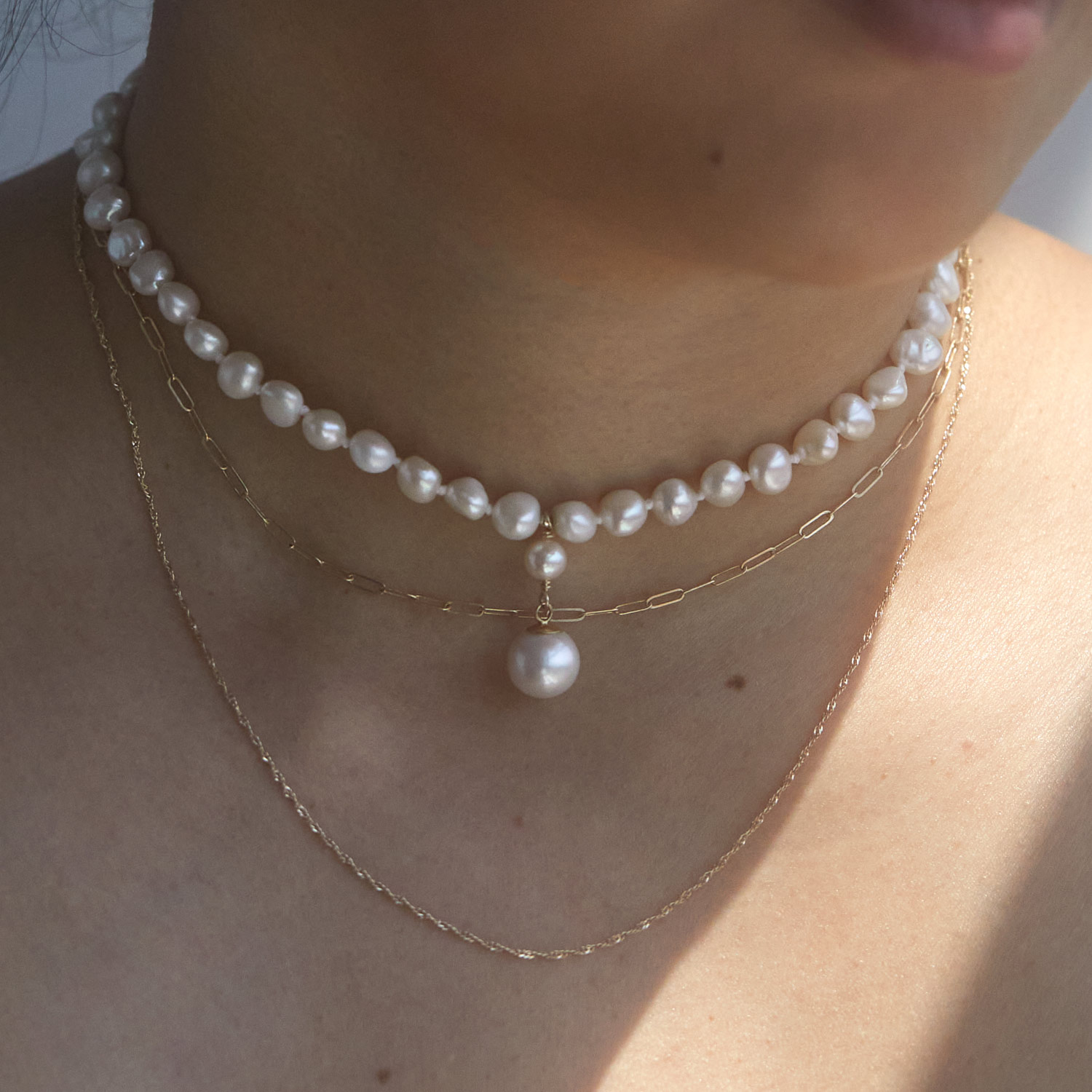 Princess Buttercup Pearl Choker - Image 4