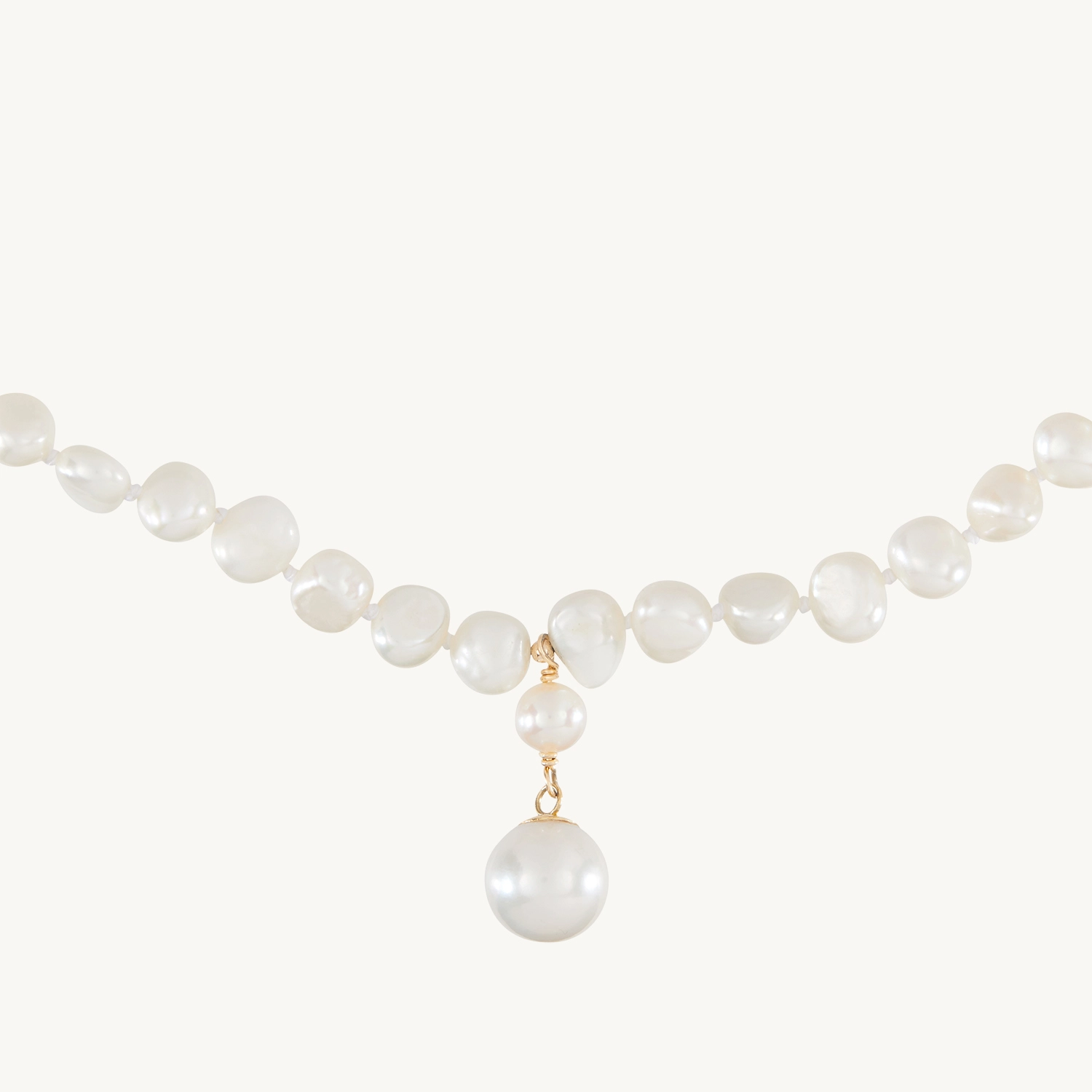 Princess Buttercup Pearl Choker - Image 9