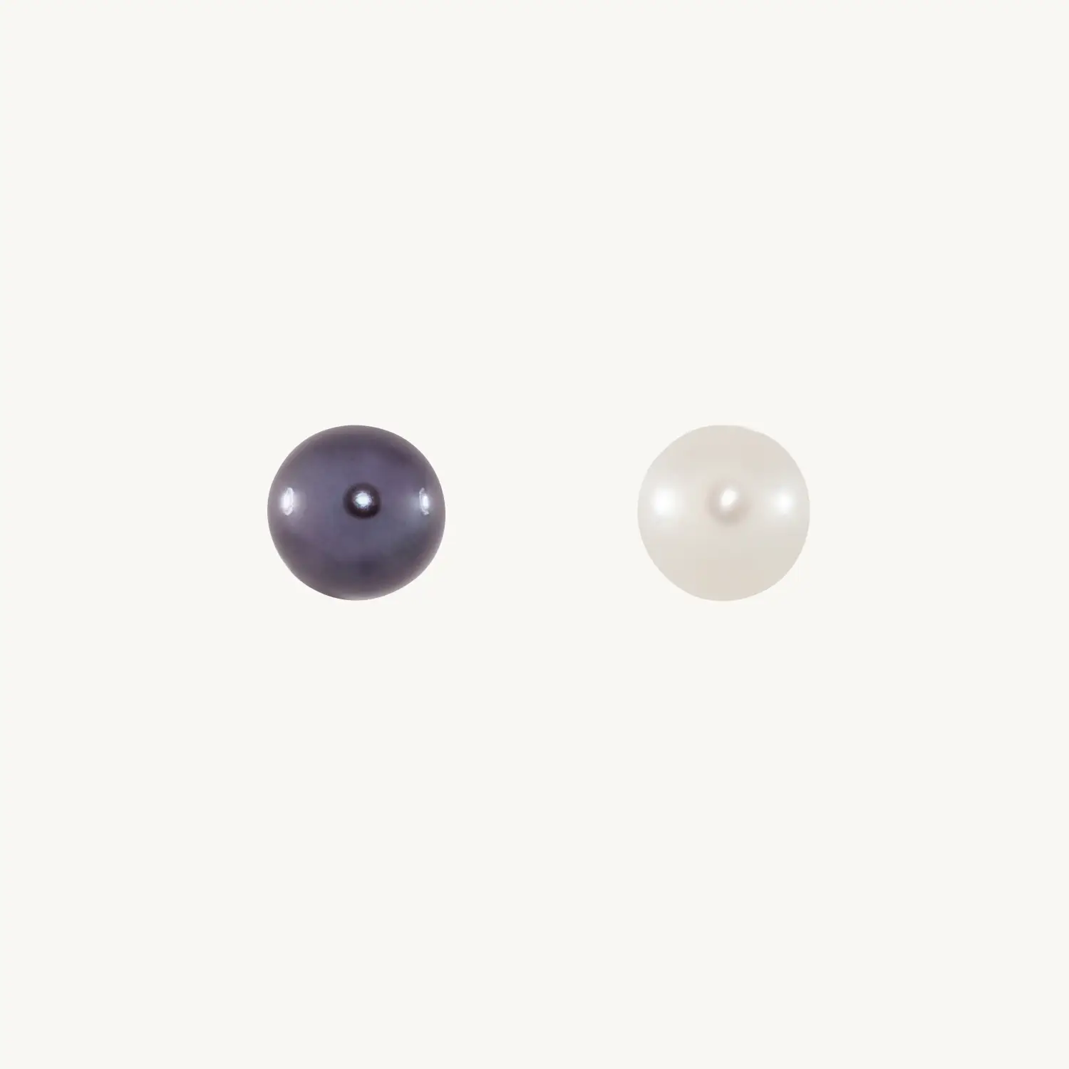 Black & White Pearl Stud (single)