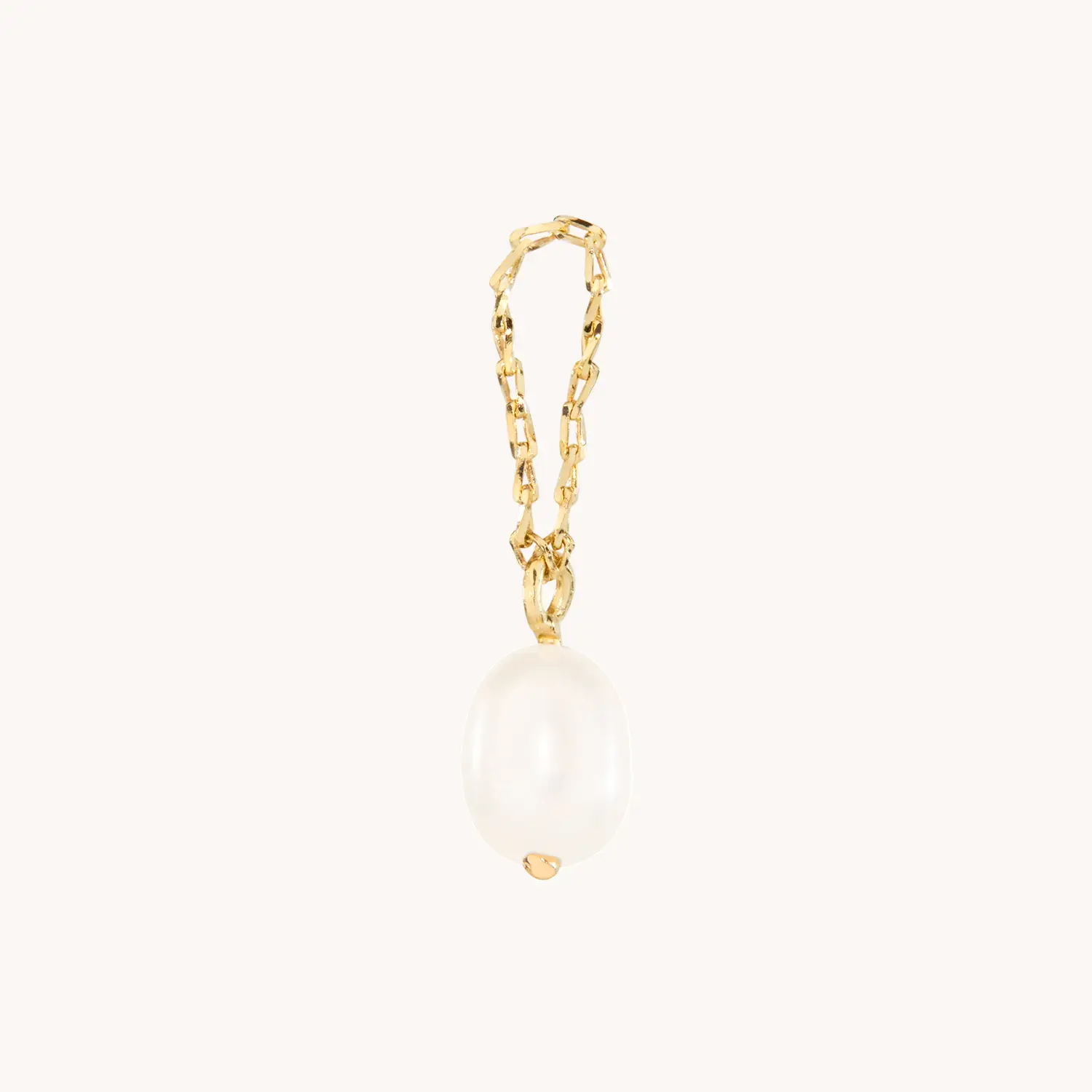 Tiny Pearl Souvenir Charm