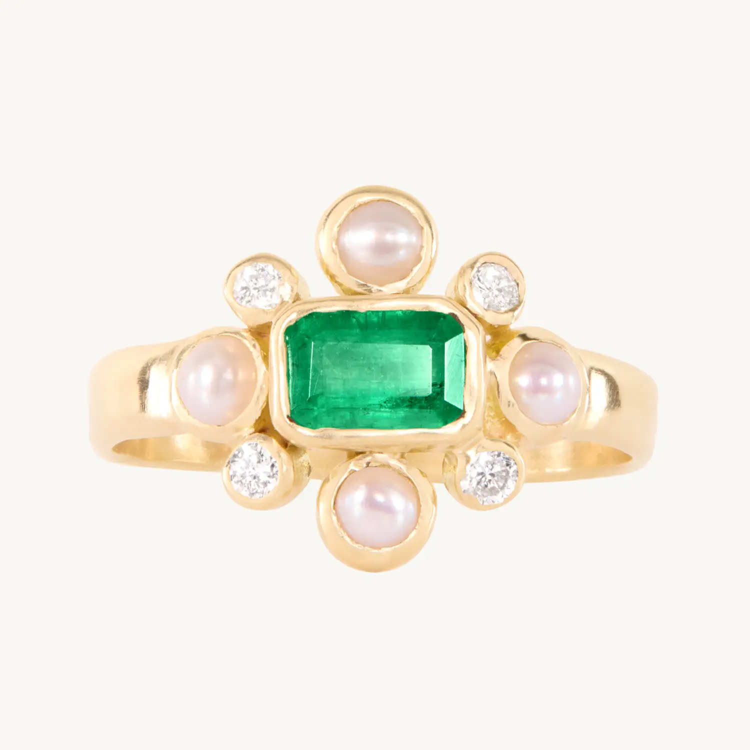Aurelia Emerald Ring
