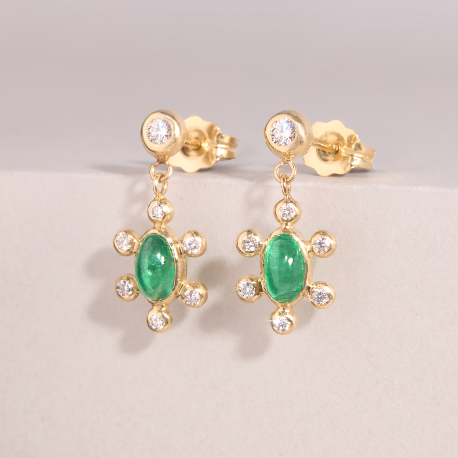 Piccola Stella Emerald Earrings (pair) - Image 4