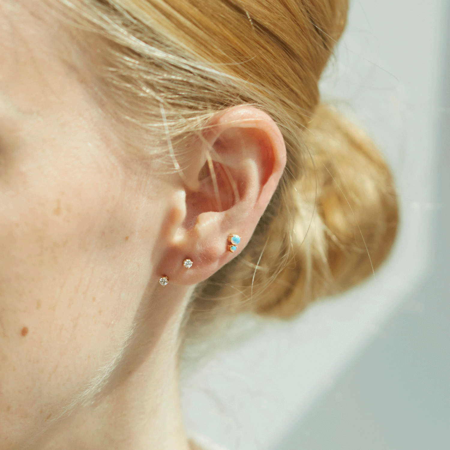 Alternative view of Diamond Floater Ear Jacket (single)
