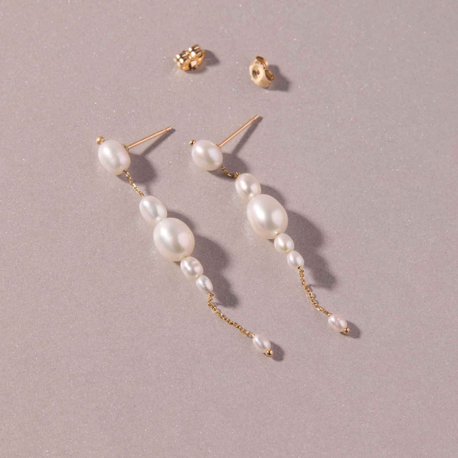 Pearl Palazzo Earrings (pair) - Image 4