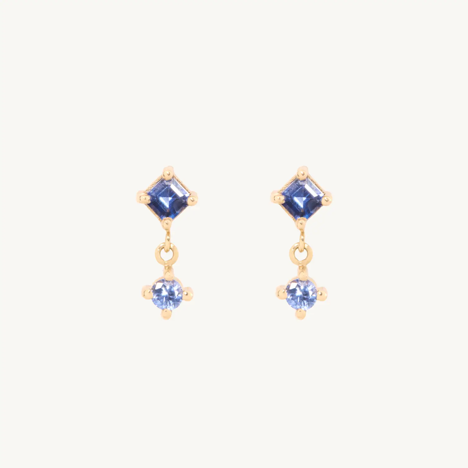 Sapphire Stela Earring (single)