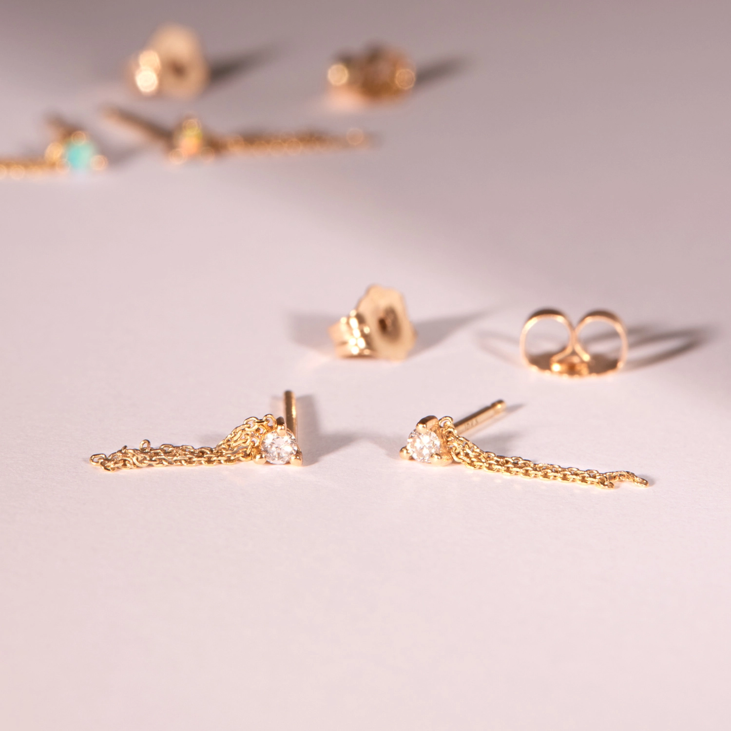 Mist Earring, Diamond (single) - Image 4