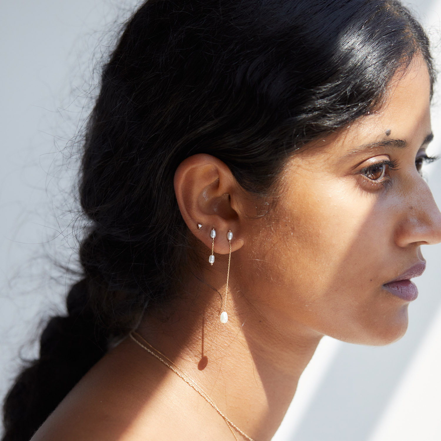 Short Pearl Shower Earring (single) - Image 5