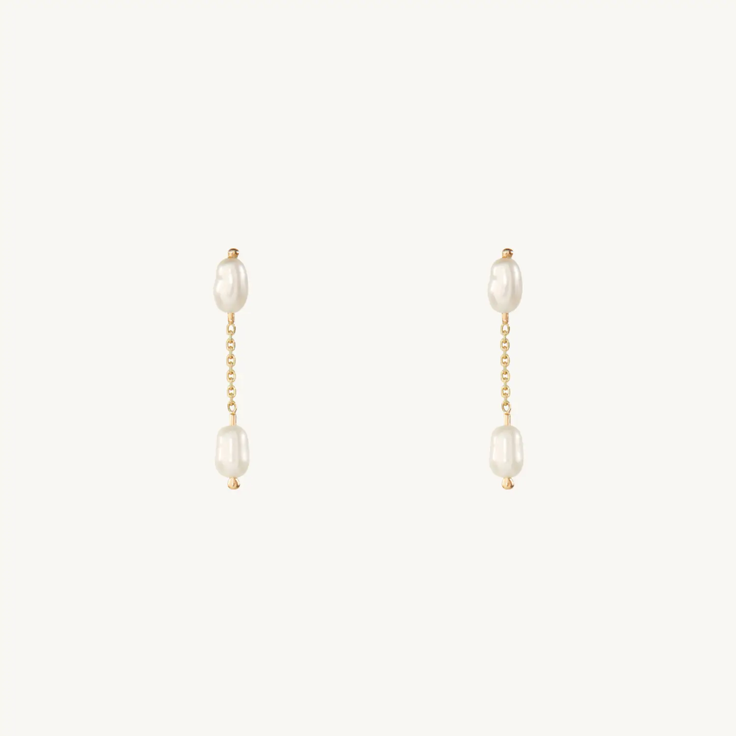 Short Pearl Shower Earring (single)