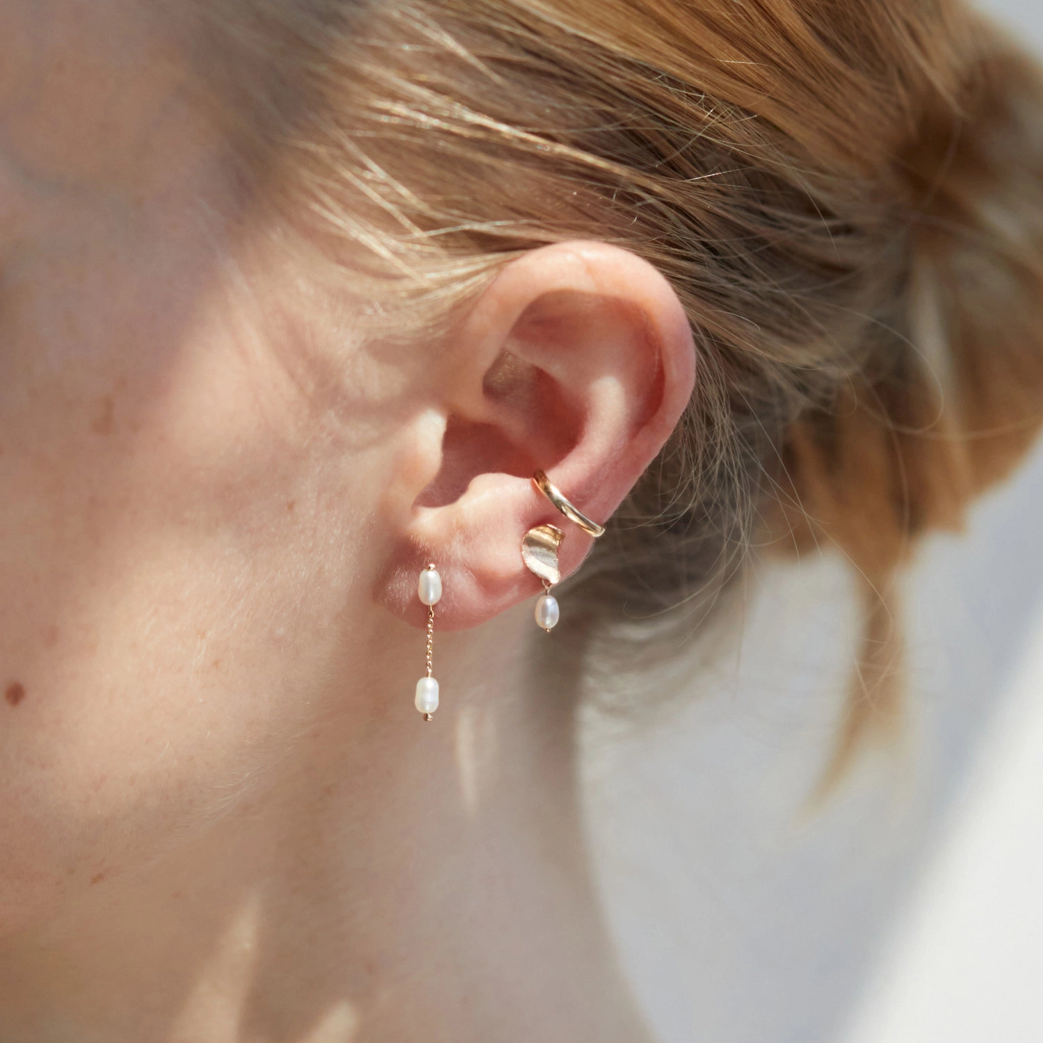 Short Pearl Shower Earring (single) - Image 3
