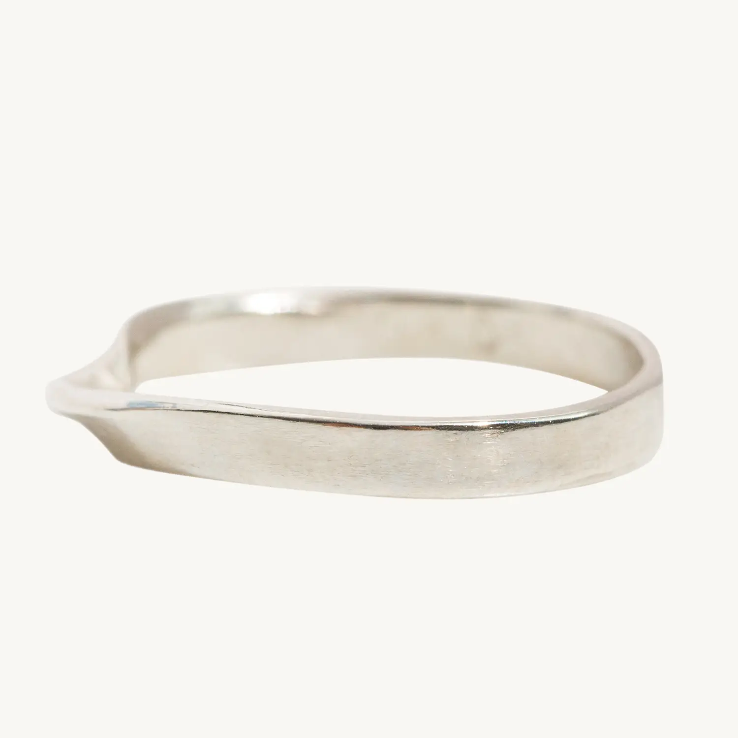 Wide Twisted Eternal Ring - Image 3