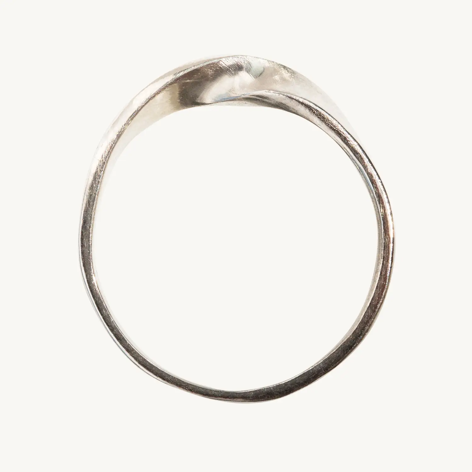 Wide Twisted Eternal Ring - Image 4